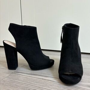 H and M. Never worn. Size 36.